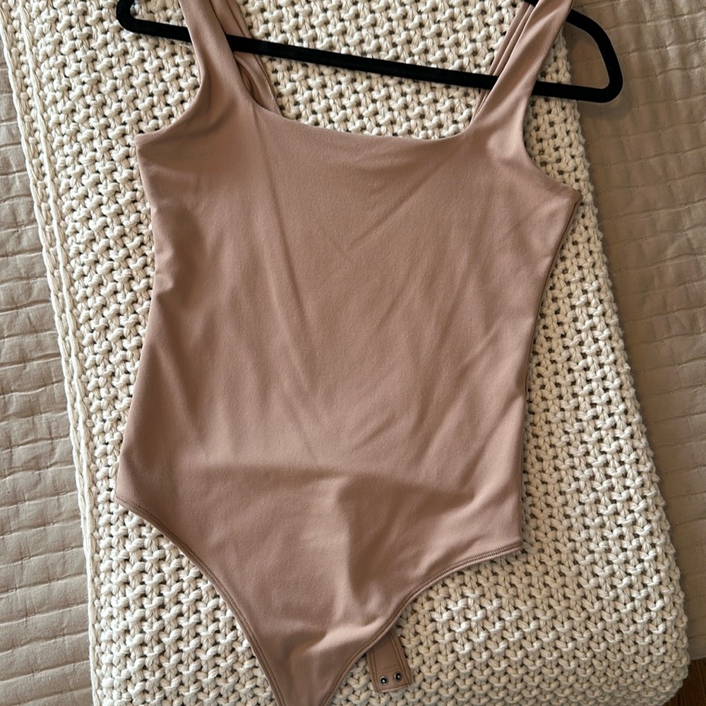 Abercrombie seamless bodysuit tank Medium